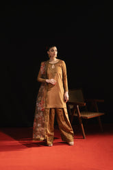 Maria Osama Khan - Zeba-e-Jashan - golden - ORGANZA & Grip Silk - 3 Piece